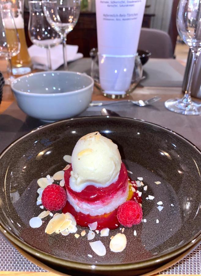 Das Hotel Krone Königswinter Екстериор снимка